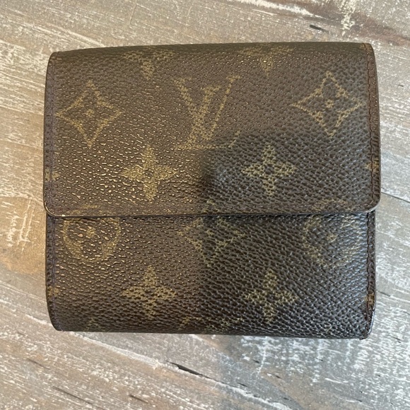 Louis Vuitton Double Snap Compact Wallet - Picture 2 of 8